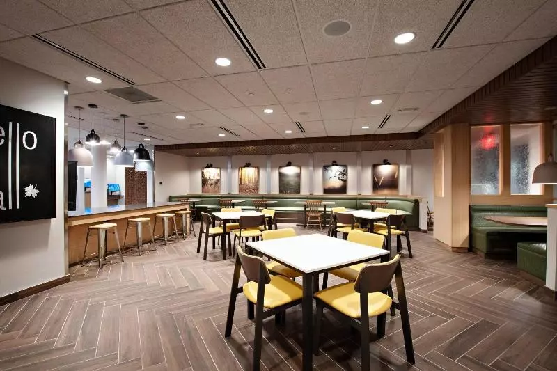 ホテル Fairfield Inn & Suites By Marriott Dayton North