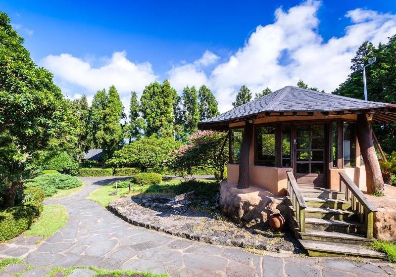 בית מלון כפרי Kasan Tobang