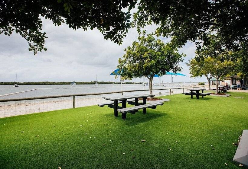 Jacobs Well Tourist Park