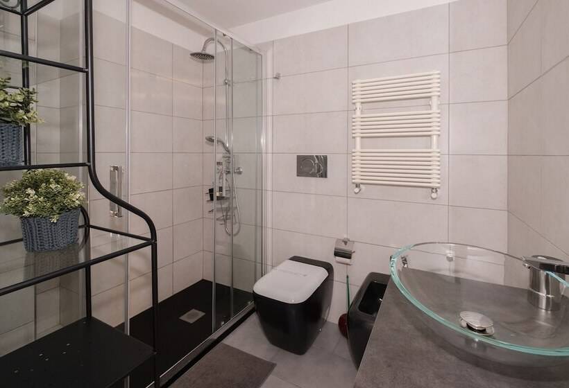 Pansiyon Cconforthotels R&b Cavour Self Check In