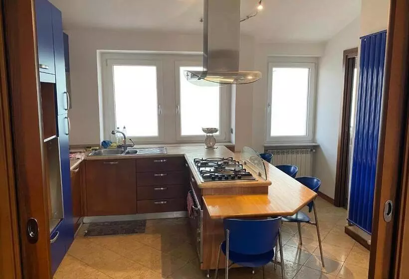 پانسیون Myroom Guest House