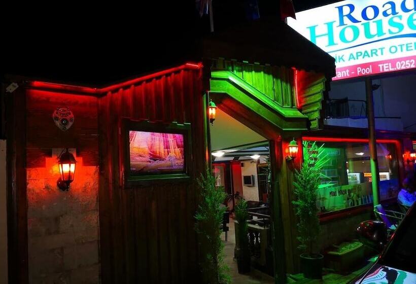 Roadhouse Boutik Otel