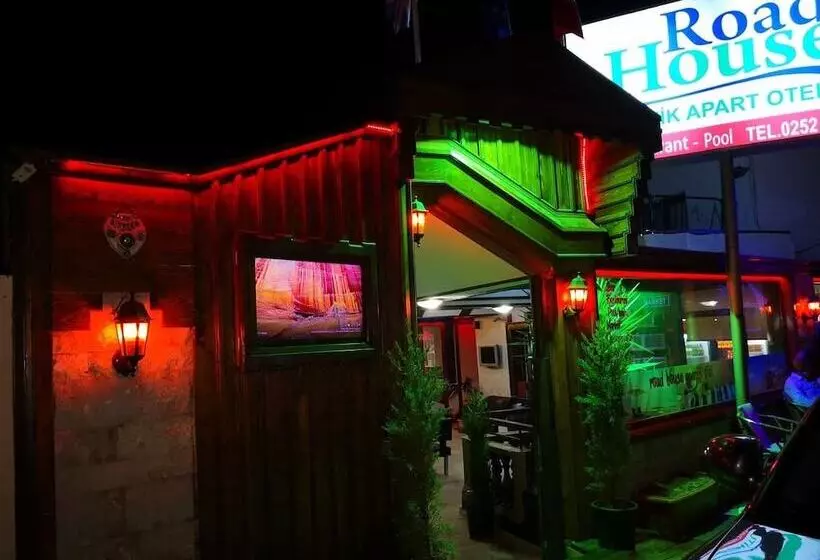 Roadhouse Boutik Otel