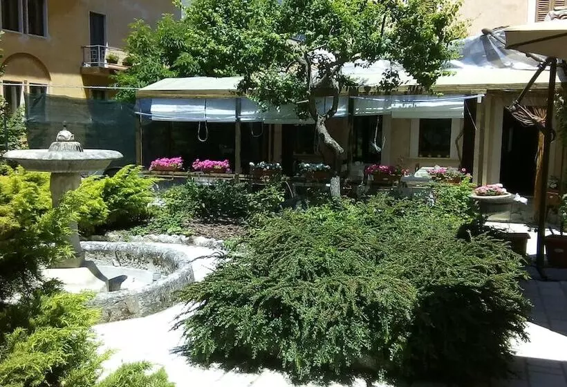 Antica Dimora Fuori Le Mura B&b