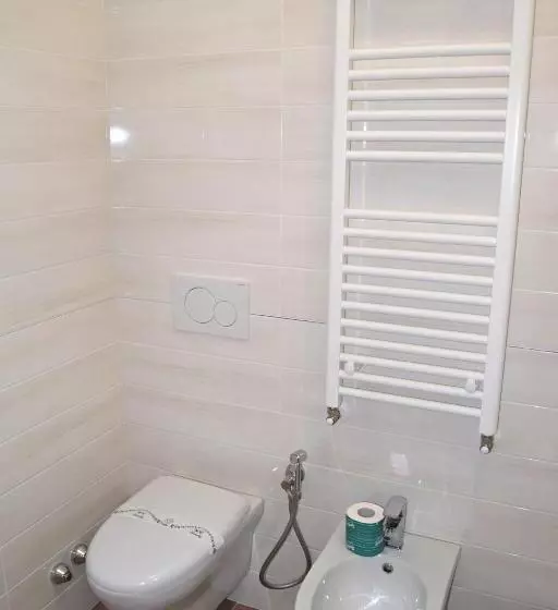 تختخواب و صبحانه Civico 28