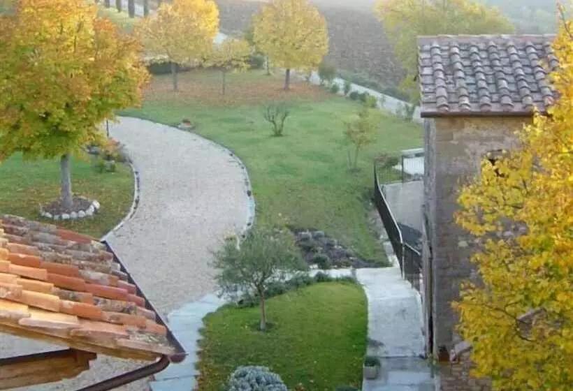 Aamiaismajoitus (B&B) Il Cardo Resort