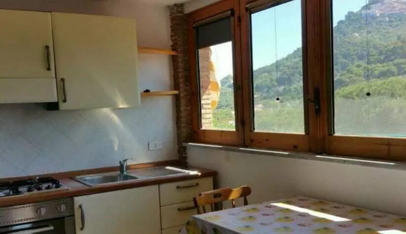 Aamiaismajoitus (B&B) La Capannina Cilento Num 11