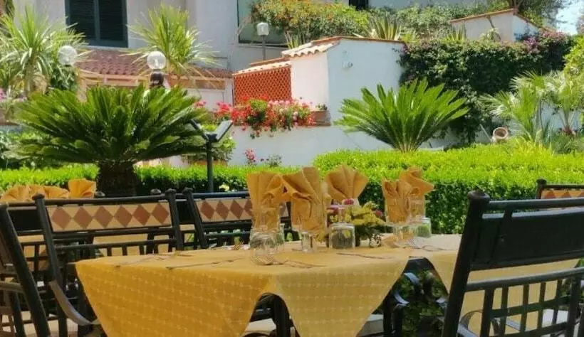 Aamiaismajoitus (B&B) La Capannina Cilento Num 11