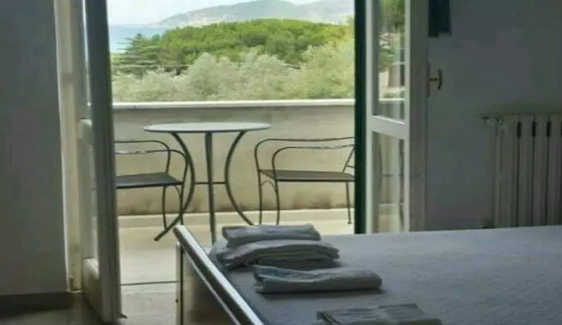 Aamiaismajoitus (B&B) La Capannina Cilento Num 11