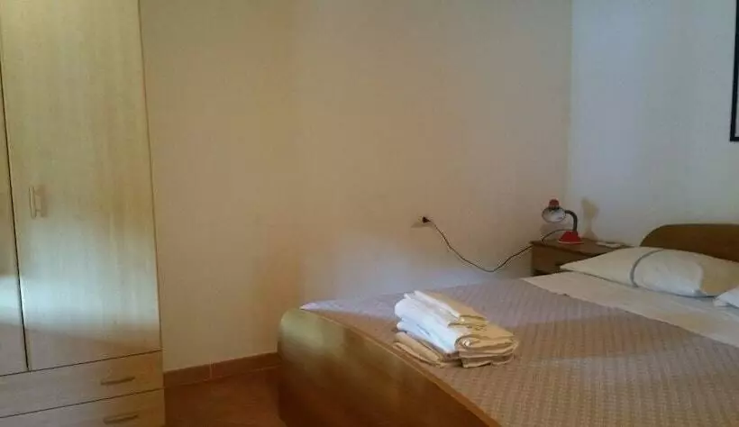 Aamiaismajoitus (B&B) La Capannina Cilento Num 11