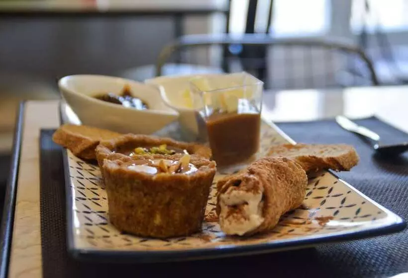 ベッドアンドブレックファースト Ziolì