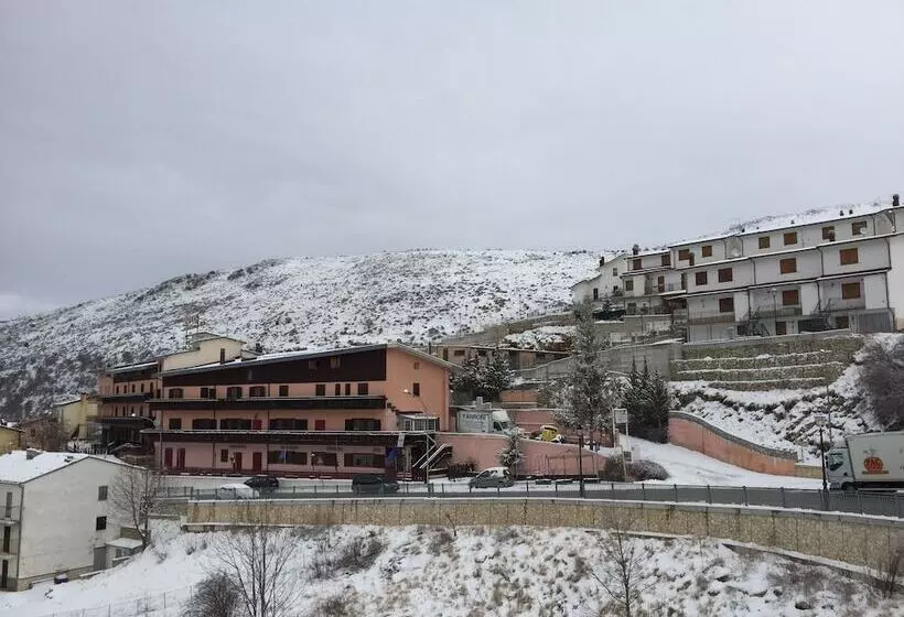 Hotelli Campo Felice