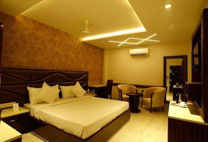 هتل Nagpal Regency