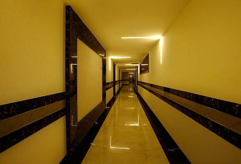 هتل Nagpal Regency