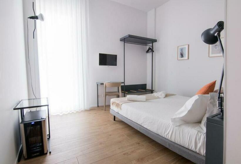 بنسيون Casa Qosi B&b