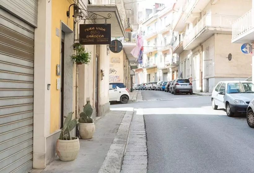 پانسیون Pura Vida Barocca