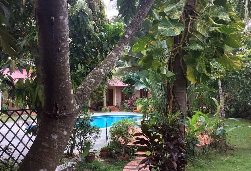 پانسیون Sirena Phu Quoc
