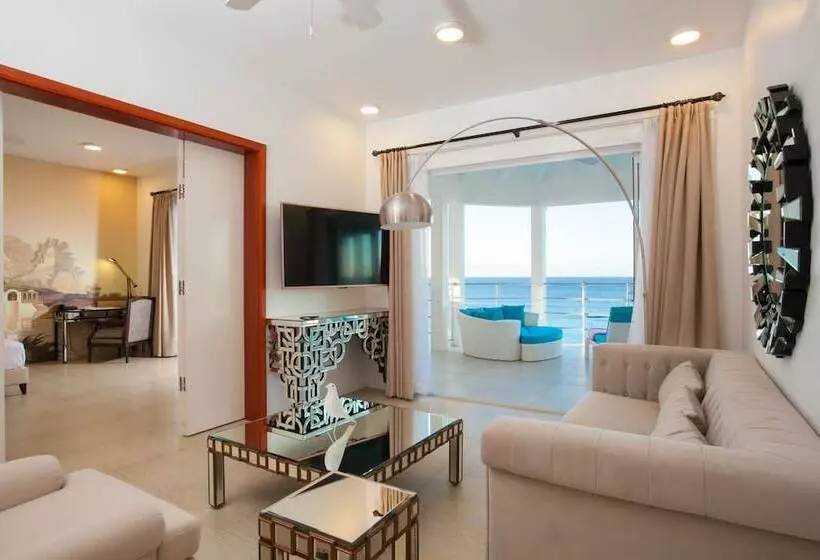 استراحتگاه The Manoah Boutique