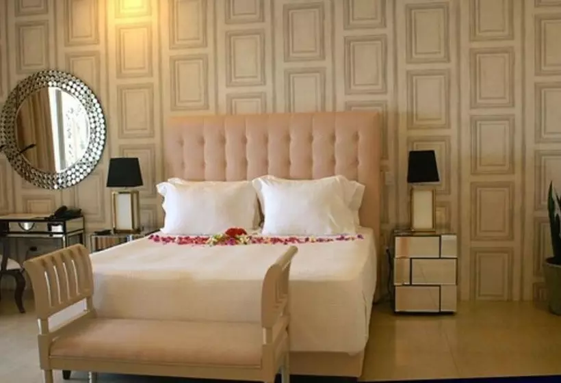 استراحتگاه The Manoah Boutique