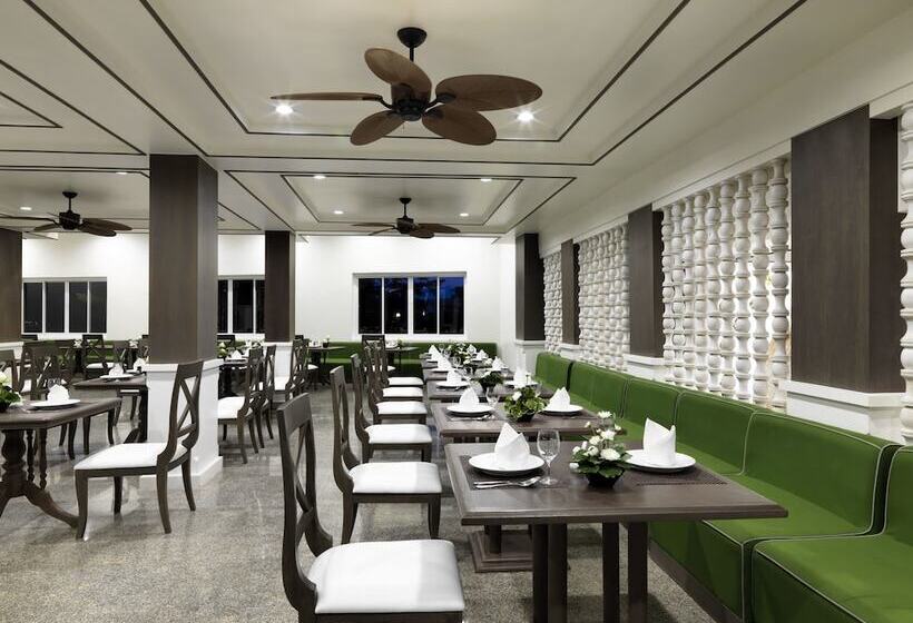 Chanalai Flora Resort, Kata Beach