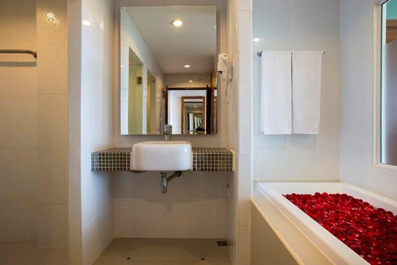 Chanalai Flora Resort, Kata Beach