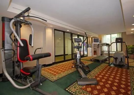 Clarion Hotel & Suites Conference Center Columbus