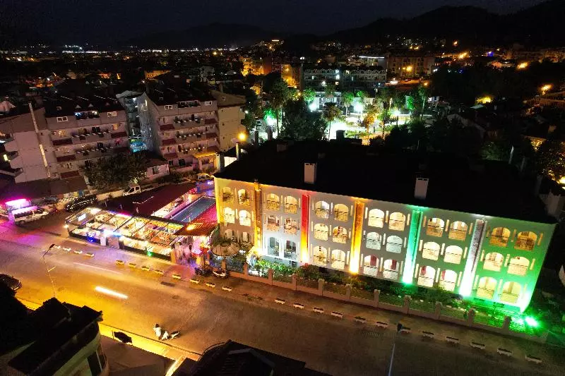 Grand Villa Sol Apart