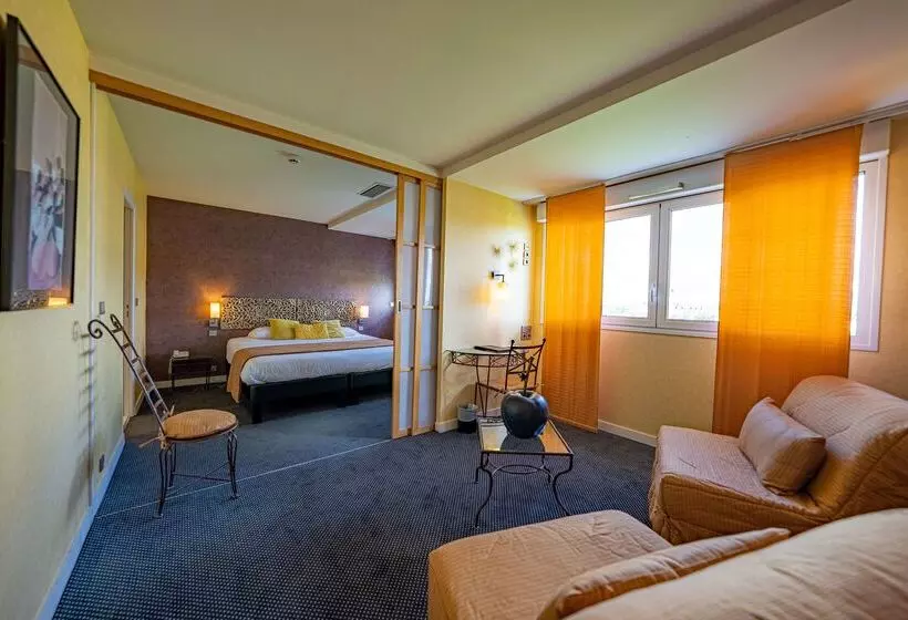 בית מלון כפרי Best Western Adagio Saumur