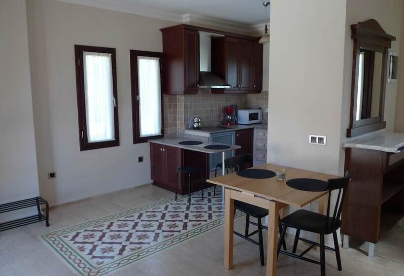 בית מלון כפרי Club Alla Turca