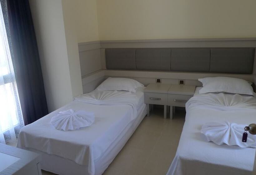 בית מלון כפרי Club Alla Turca