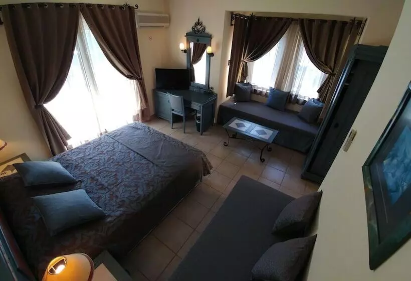 Отель Club Alla Turca