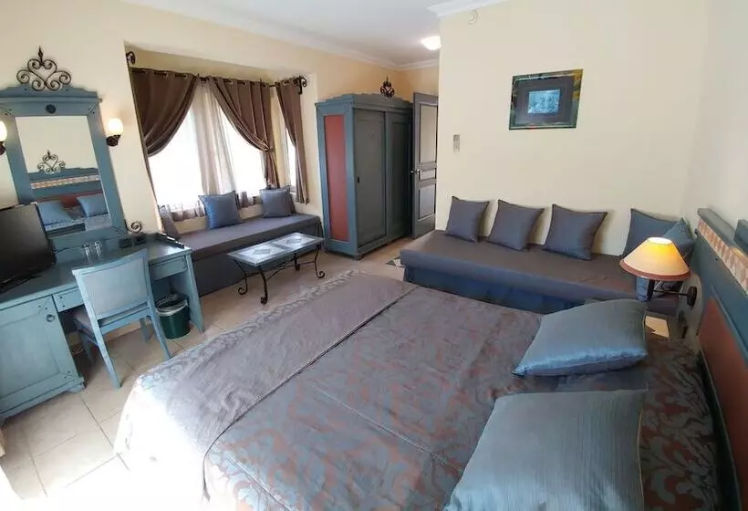 Отель Club Alla Turca