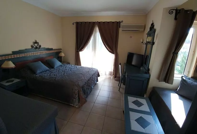 Отель Club Alla Turca