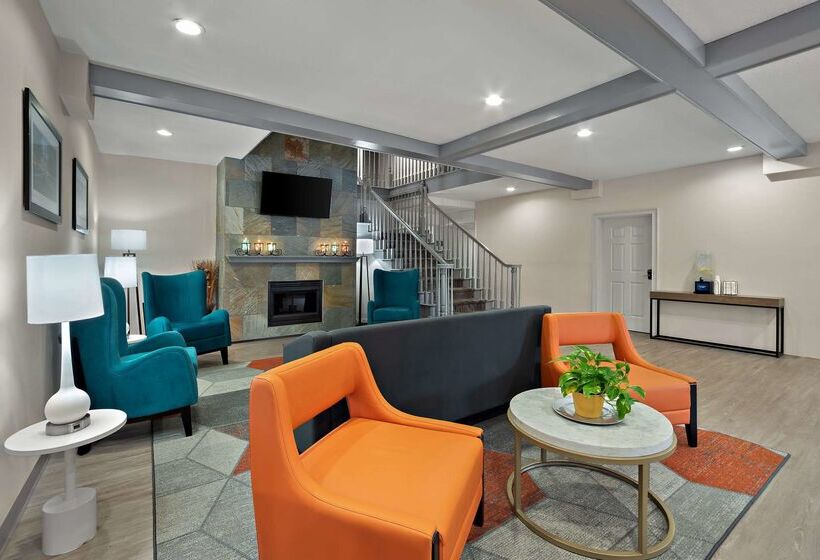 בית מלון כפרי Comfort Inn & Suites Santee I95