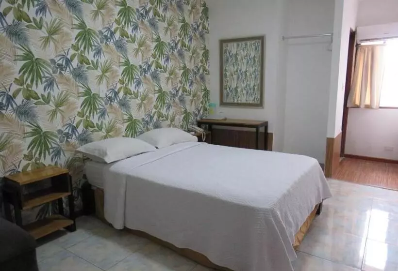 Отель Costa Inn