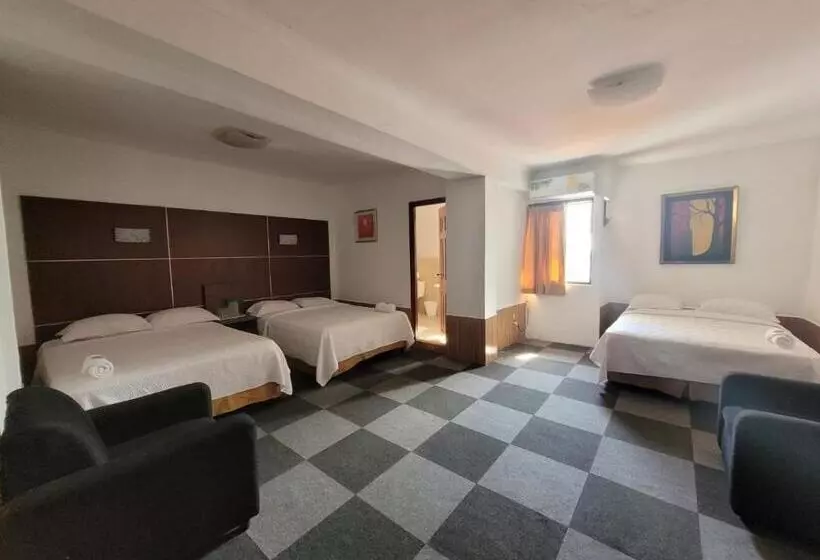 Отель Costa Inn