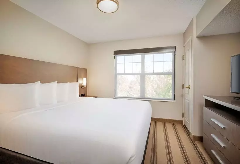 בית מלון כפרי Country Inn & Suites By Radisson, Albertville, Mn