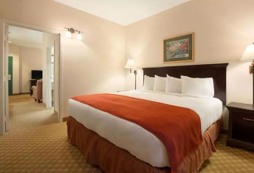 هتل Country Inn & Suites By Radisson, Columbus, Ga
