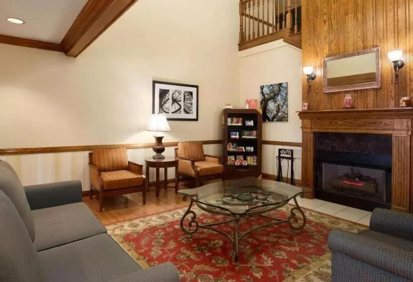 هتل Country Inn & Suites By Radisson, Columbus, Ga