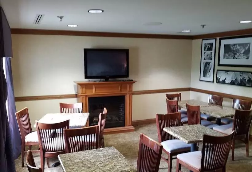 هتل Country Inn & Suites By Radisson, Columbus, Ga
