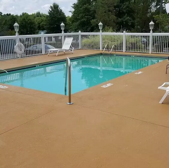 هتل Country Inn & Suites By Radisson, Columbus, Ga