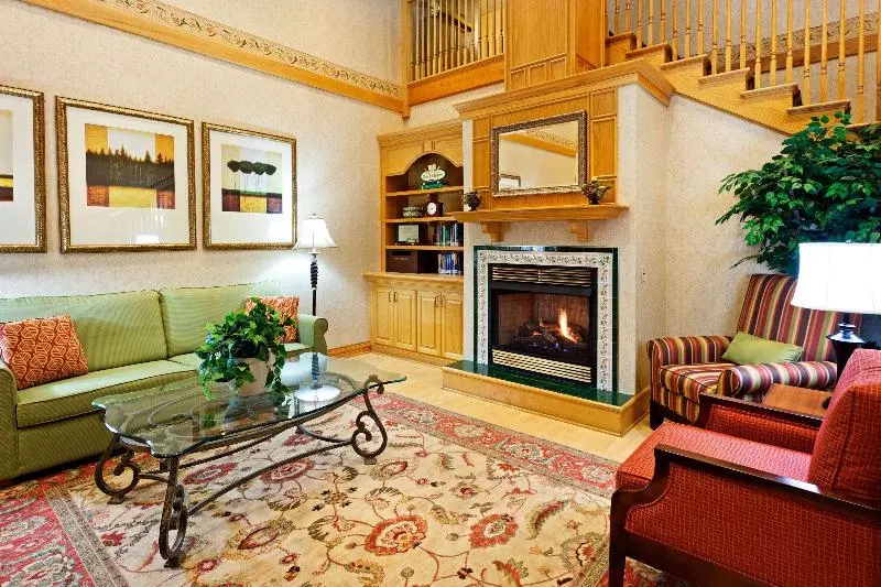 호텔 Country Inn & Suites By Radisson, Harrisburg Northeast   Hershey