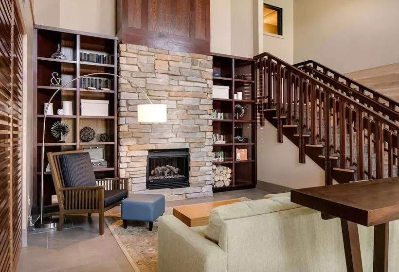 هتل Country Inn & Suites By Radisson Madison West Wi