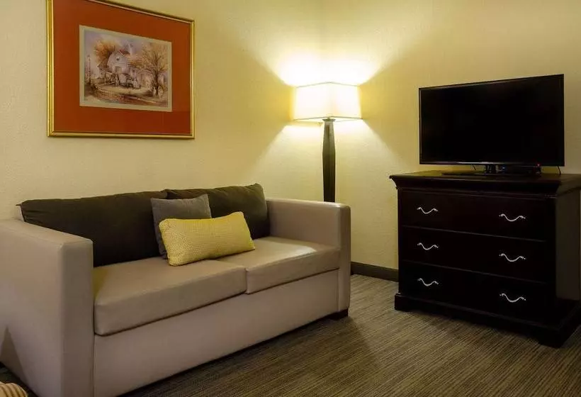فندق Country Inn & Suites By Radisson, Tuscaloosa, Al