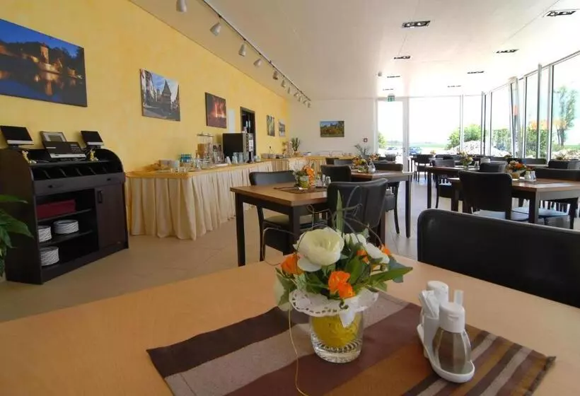 Отель Frankenhöhe