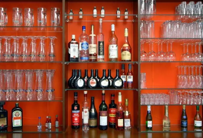 Отель Frankenhöhe