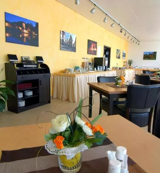 Отель Frankenhöhe