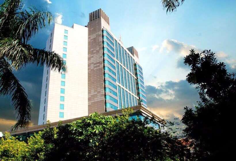 Gladden Hotel Shilong