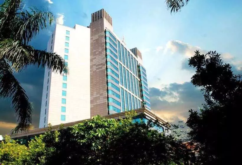 Gladden Hotel Shilong