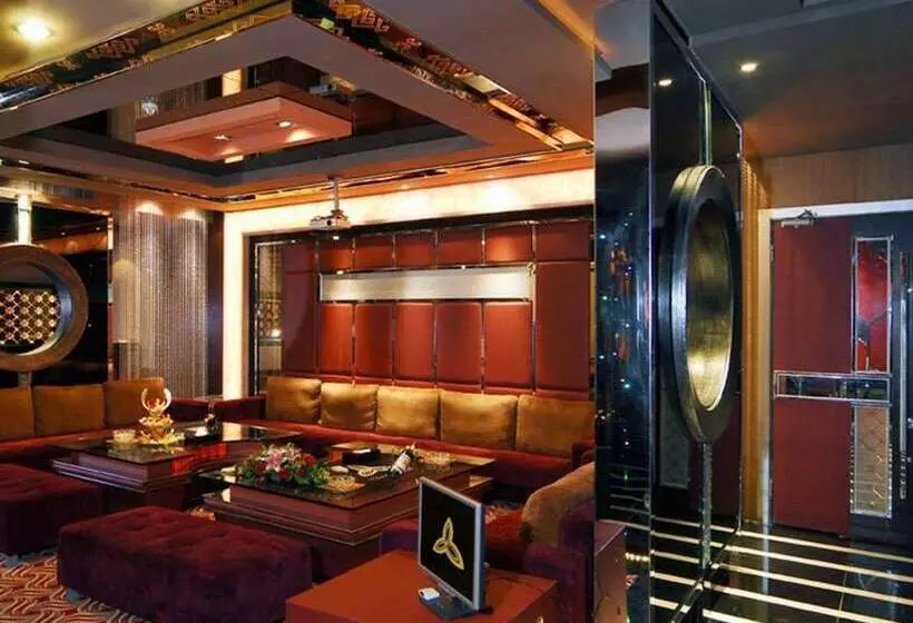 Gladden Hotel Shilong